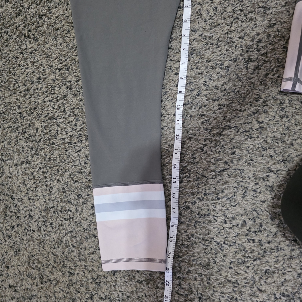 ZYIA Gray Activewear Leggings